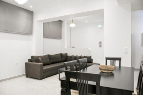 Cosy basement oasis at Neos Kosmos